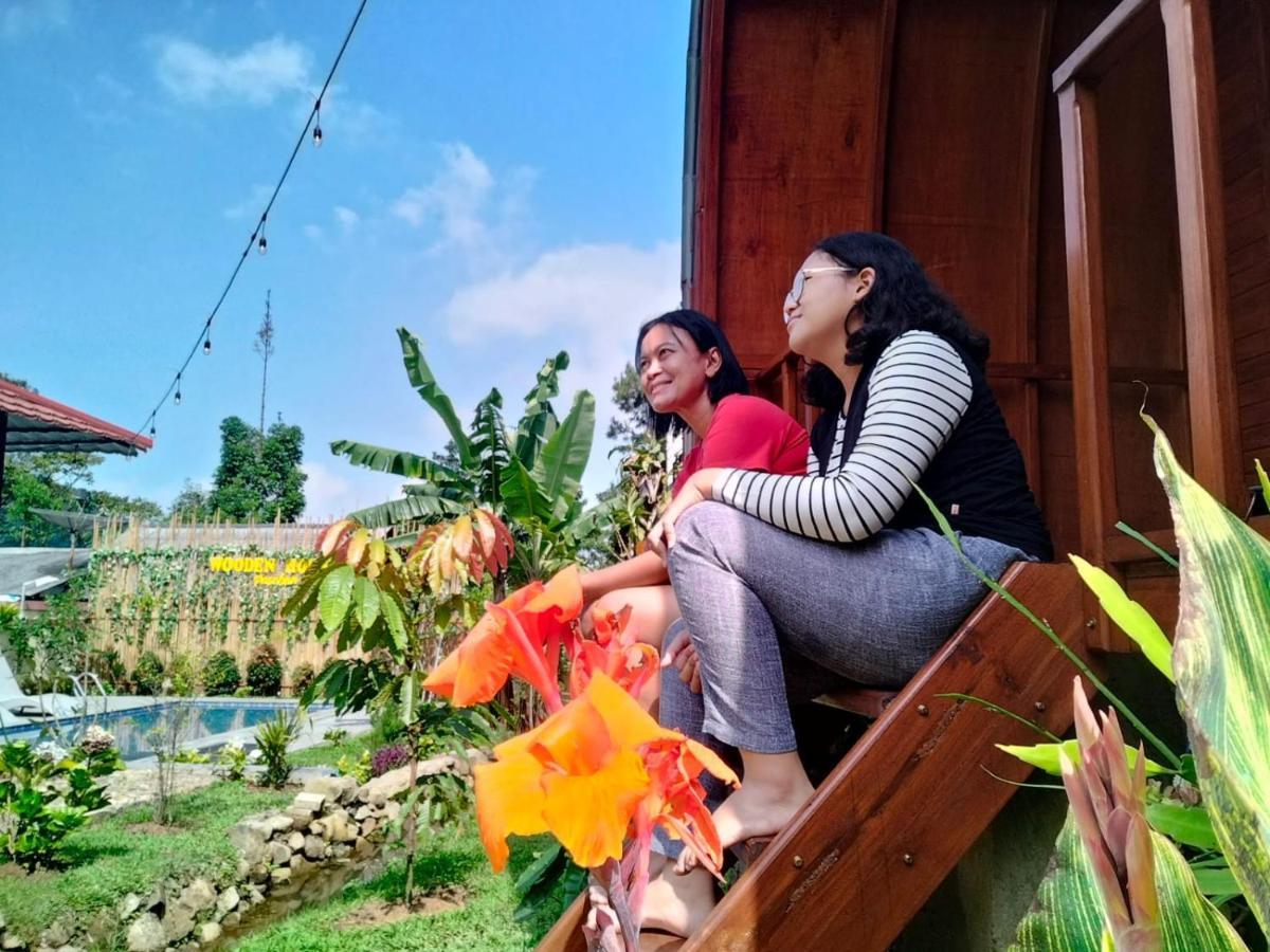 Wooden House Paseban Villa Bogor Exterior foto
