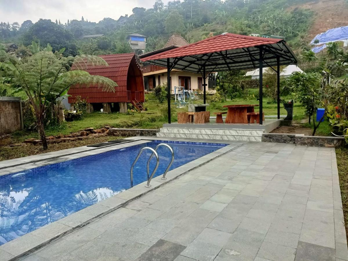 Wooden House Paseban Villa Bogor Exterior foto