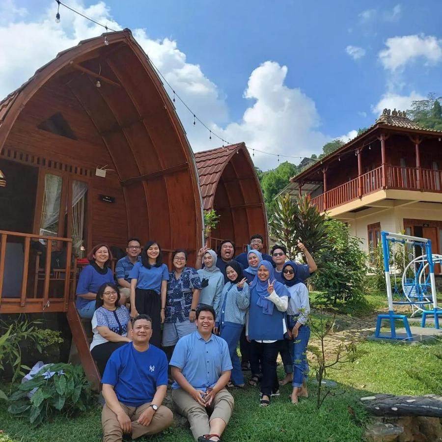 Wooden House Paseban Villa Bogor Exterior foto
